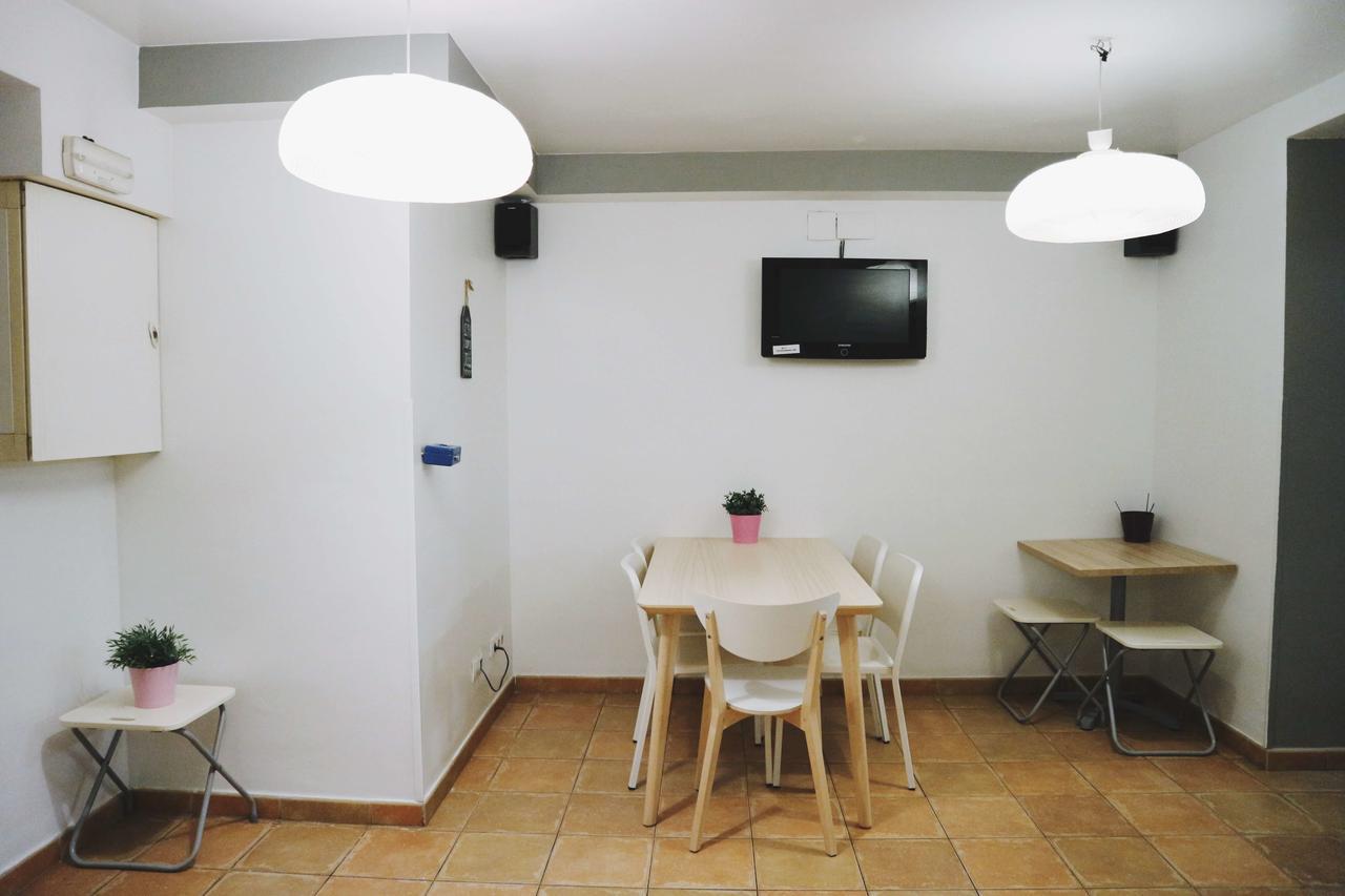Harmony Hostel Barcelona Exterior foto